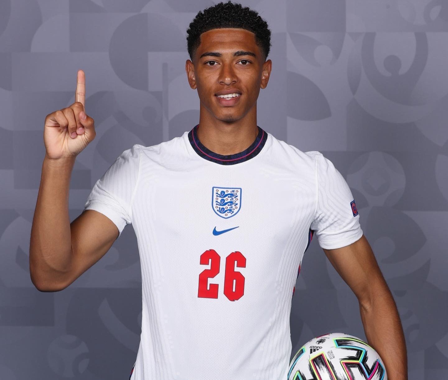 意甲-小图拉姆双响劳塔罗传射 国米5-0大胜都灵 [国米意甲]