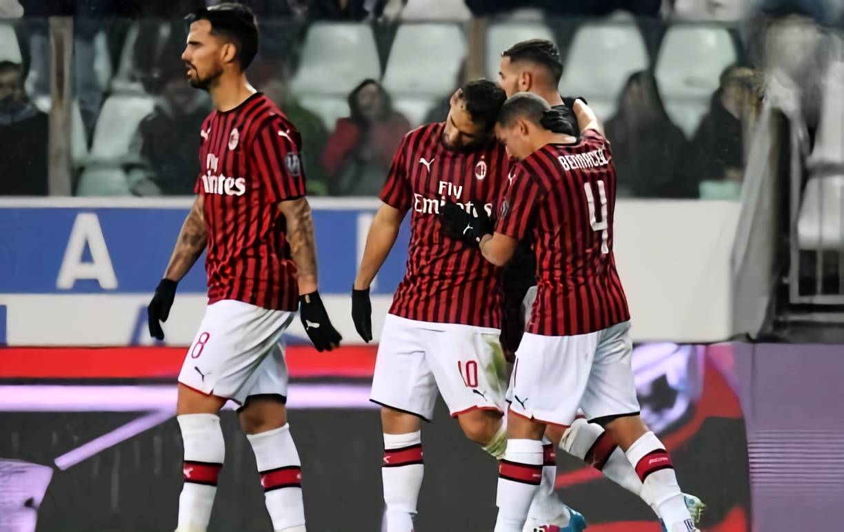 英超 ｜曼聯宣布最新裁員 再炒200人