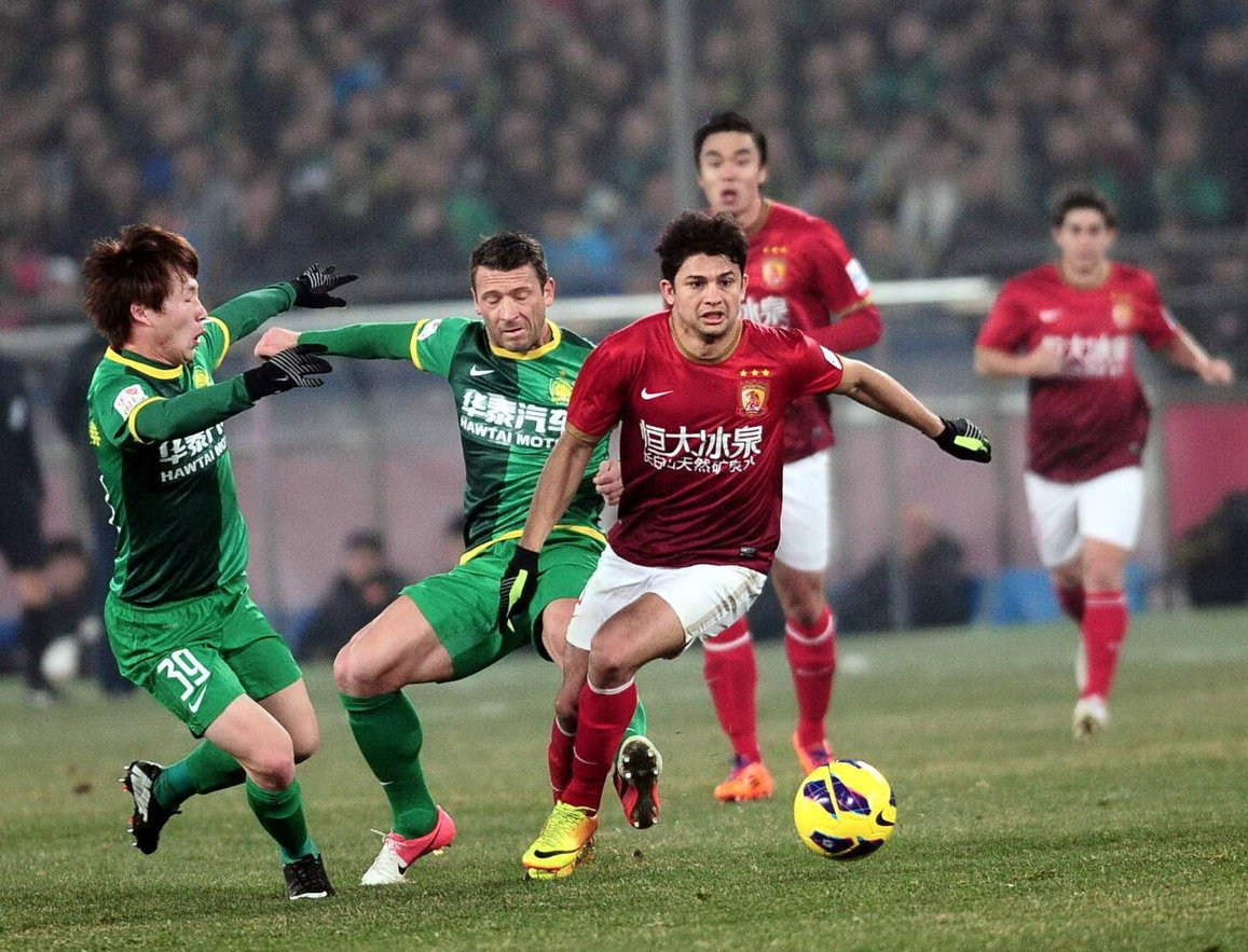 [亚冠]阿苏埃、路易斯破门 上海申花2-0首尔FC取亚冠首胜