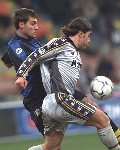 巴里-布朗29分 CBA俱乐部杯广厦106-102战胜山东 克里斯23分