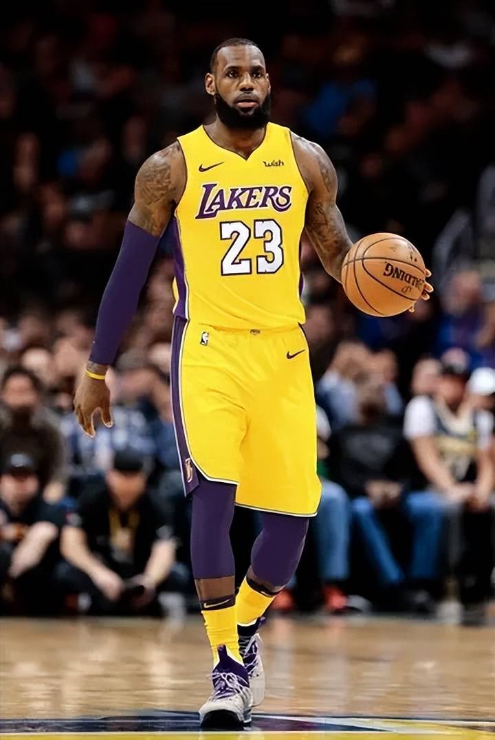 世俱杯金靴赔率：迪马利亚淘汰仍第1 凯恩紧咬